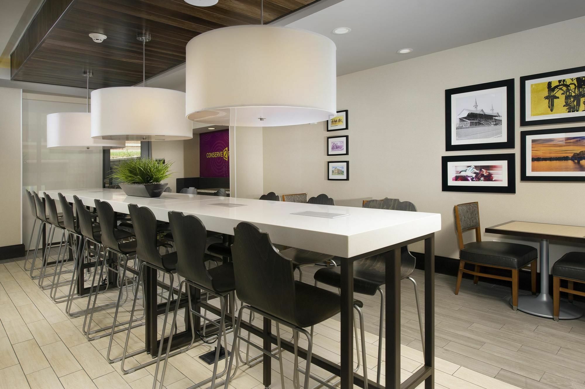 Hampton Inn Louisville East Hurstbourne Εξωτερικό φωτογραφία